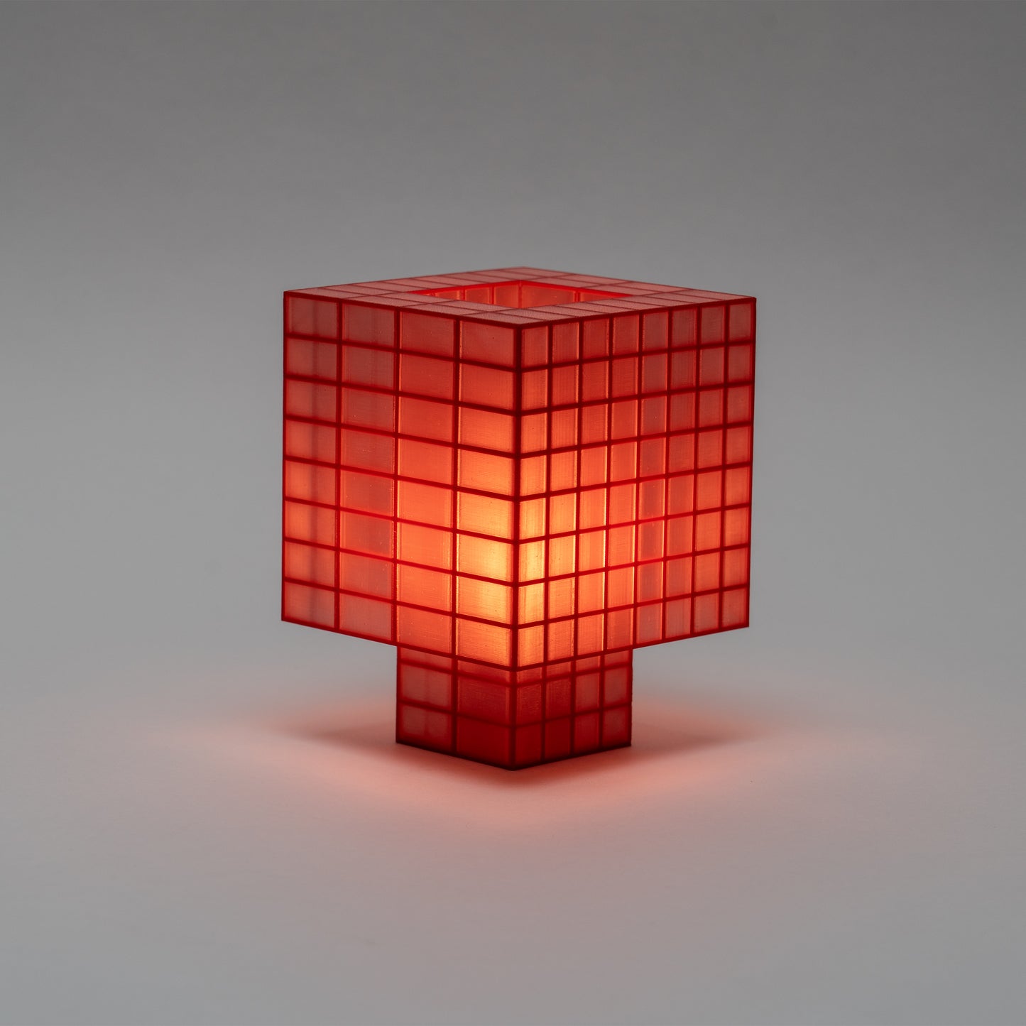 Tesser 8:3 Lamp