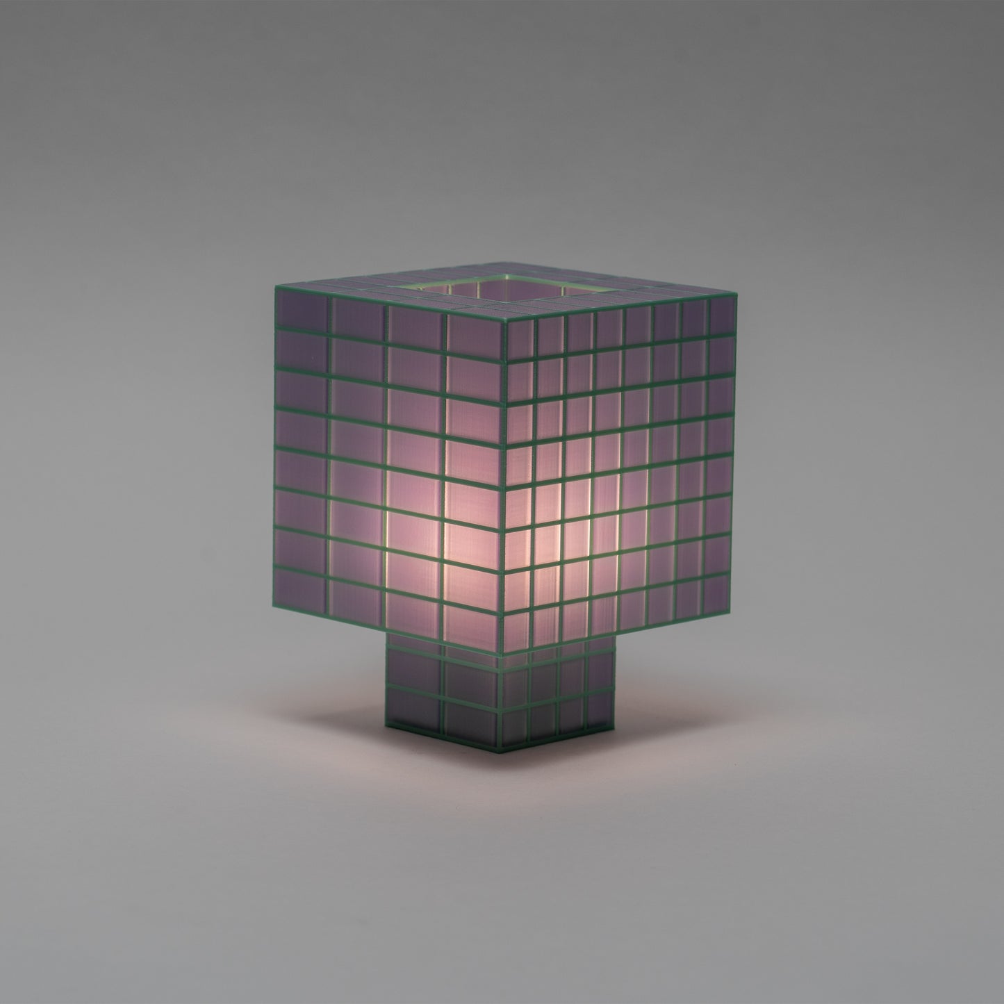 Tesser 8:3 Lamp